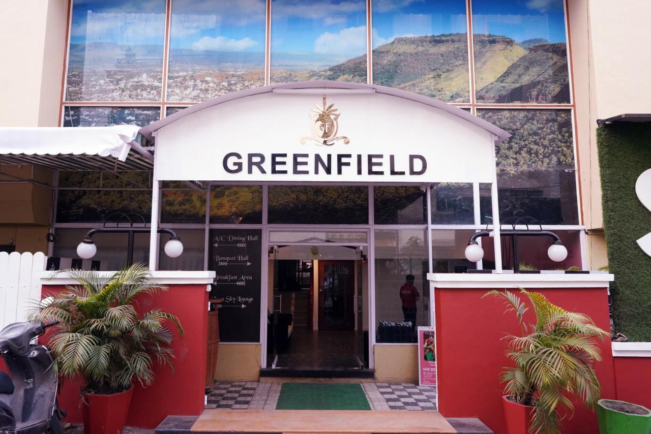 Hotel Green Field Satara Eksteriør billede